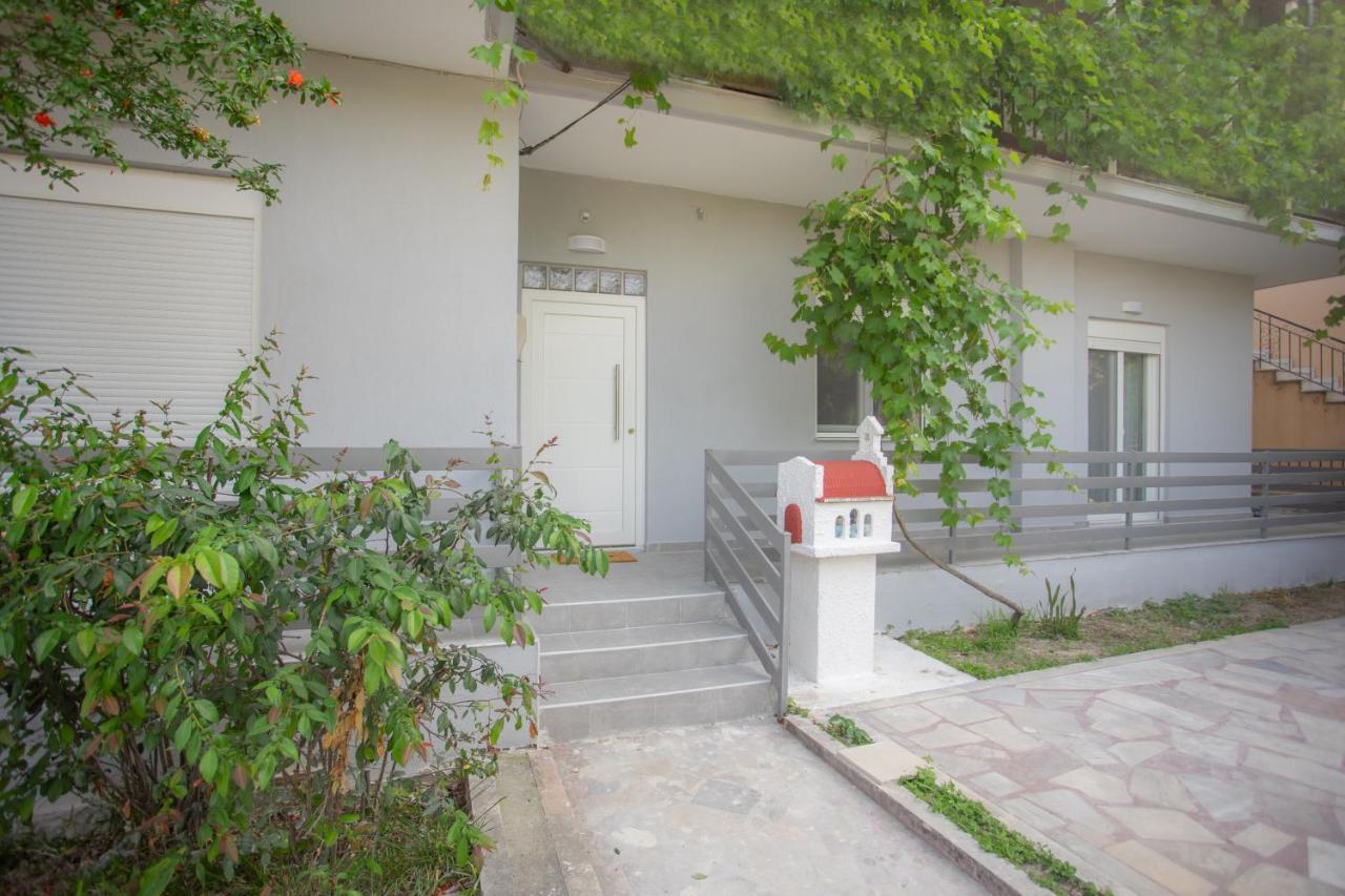 Studios 21 Nydri  Bagian luar foto